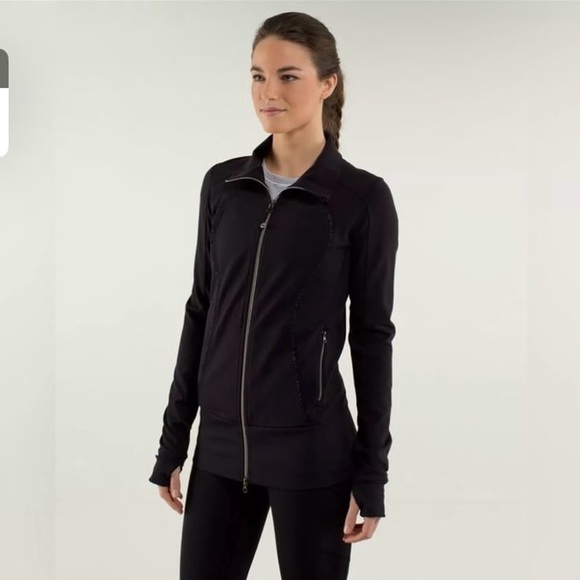lululemon athletica Jackets & Blazers - Lululemon Asana Full Zip Ruffle Jacket Womens Size 8